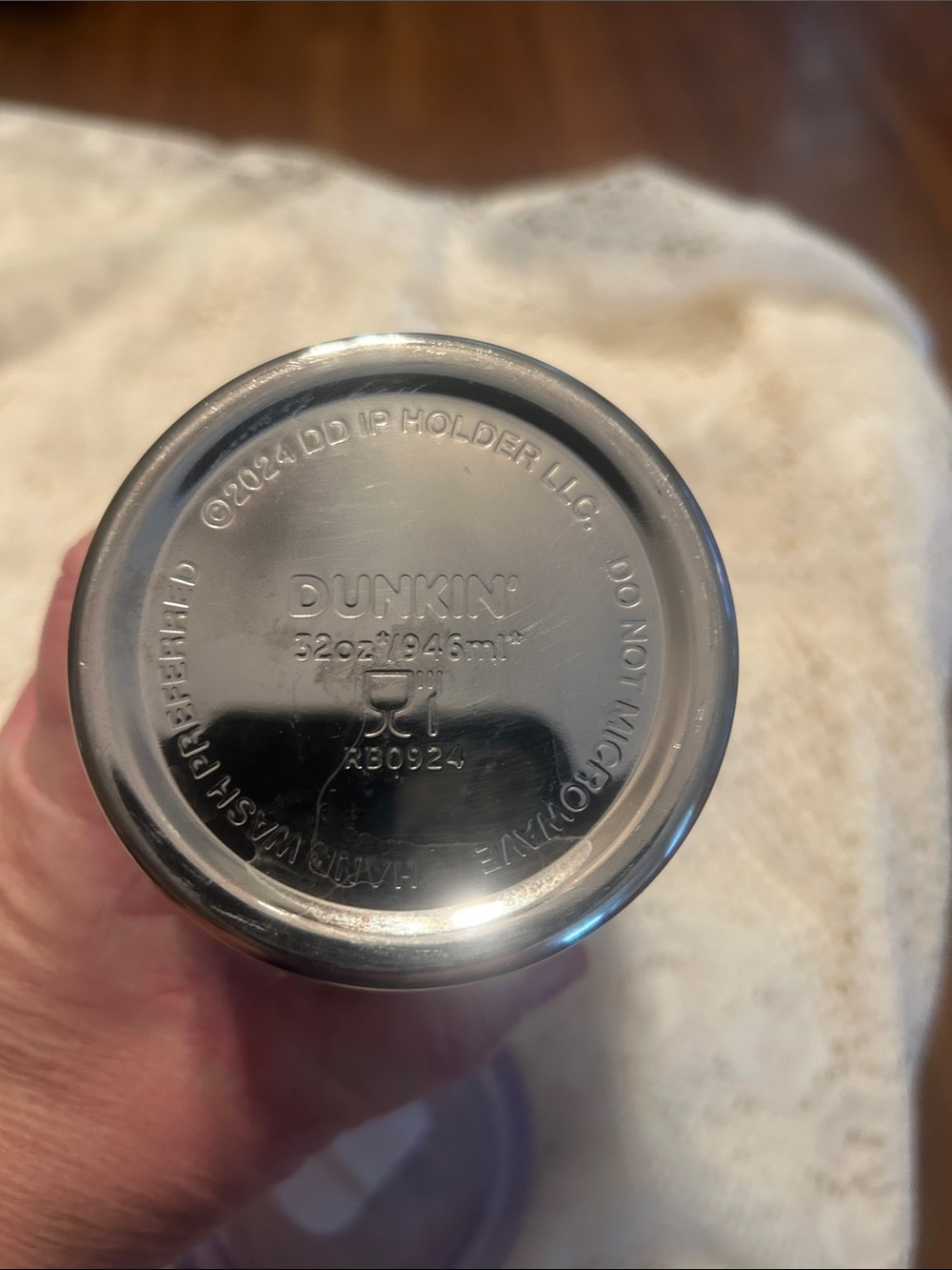Dunkin Iridescent White Travel Tumbler with Lid and White Straw included - Picture 7 of 12